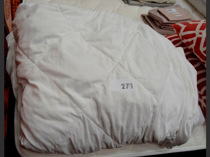 QUEEN SIZE DUVET INNER