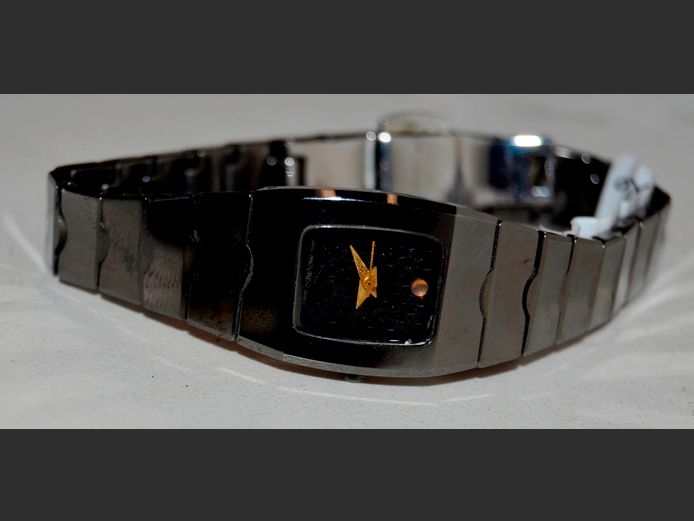 MOVADO TUNGSTEN LADIES WRIST WATCH WITH CARBON FIBRE FACE