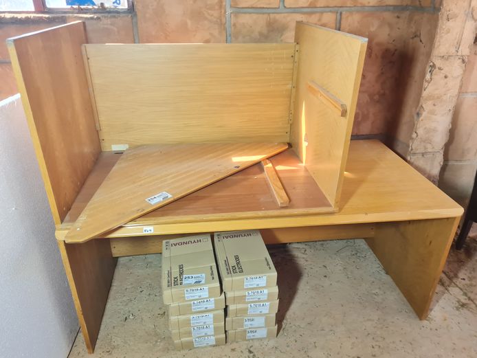 L-SHAPE DESK