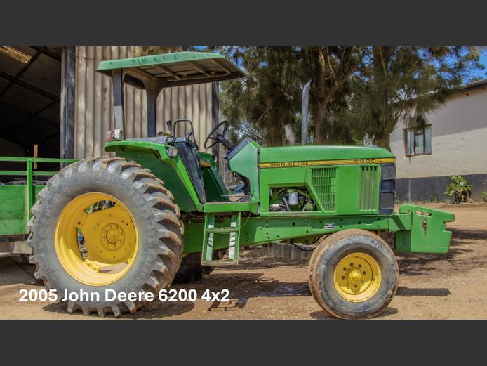 John Deer 6300 2x4 Trekker