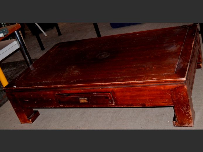 MAHOGANY SINGLE DRAWER COFFEE TABLE, 160 x 100 x 41cm [Needs TLC]