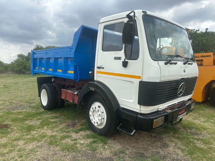 Mercedes Benz 12-13 (6c) Tipper