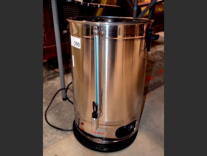 CONDERE 48 LITRE URN [Switches on, damage to base]