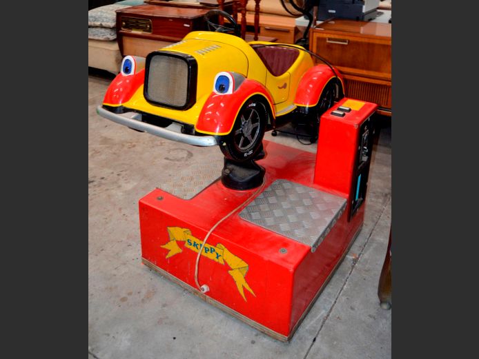 RED & YELLOW "SKIPPY" COIN OPERATED CAR [Switches on], 100 x 70 x 95cm