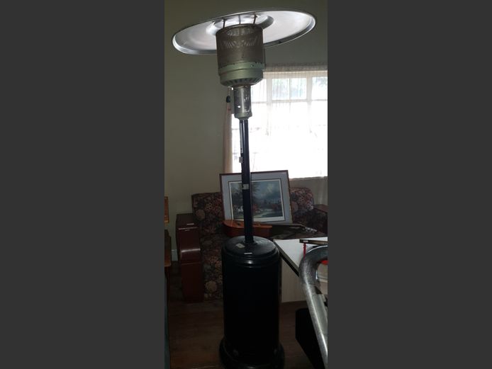 GAS PATIO HEATER