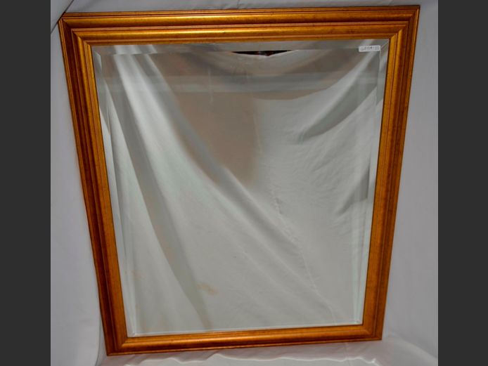 GILT FRAMED & BEVELLED MIRROR, 87 x 76cm