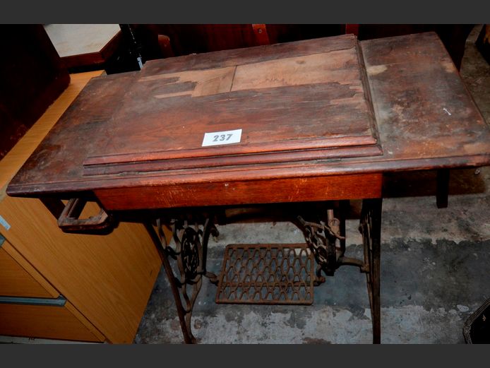 SEWING TABLE ON CAST IRON BASE [No sewing machine, needs restoration], 92 x 46 x 77cm