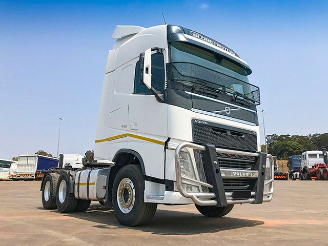 🚚 Lot 2: 2016 Volvo FH440 Globetrotter Truck Tractor