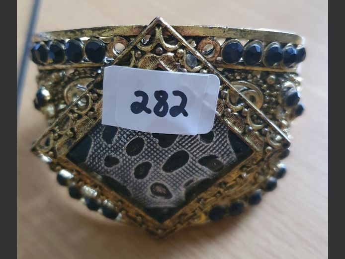 GOLD PLATED ARMBAND WITH BLACK & SILVER DETAIL