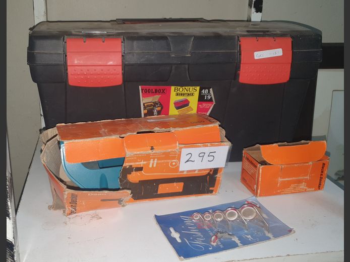 LOT: BIG JIM TOOLBOX, HORIZONTAL DRILL STAND ATTACHMENT, etc