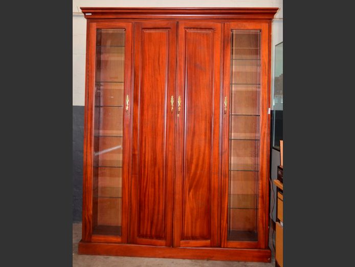 MAHOGANY 4-DOOR BEVELLED GLASS CABINET, 159 x 49 x 201cm