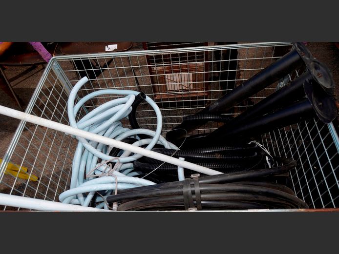 LOT: FLEXIBLE CONDUITING