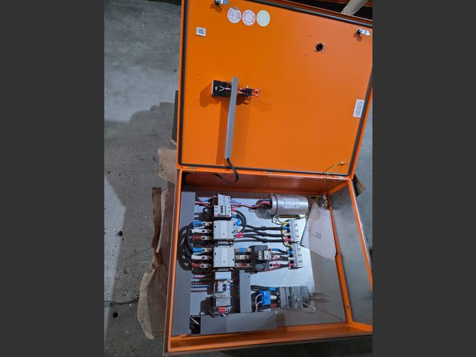 STARDELTA, 110KW, 400V, RELAY, CAPACITOR, ISO, AMM