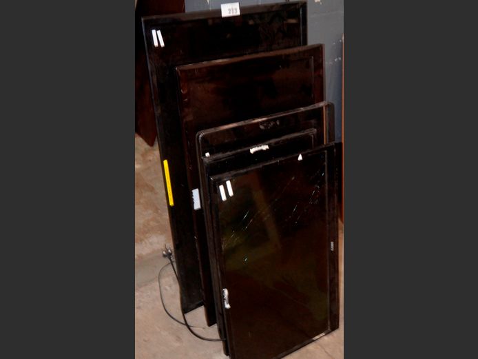LOT: 5 x TV's FOR SPARES [Untested]