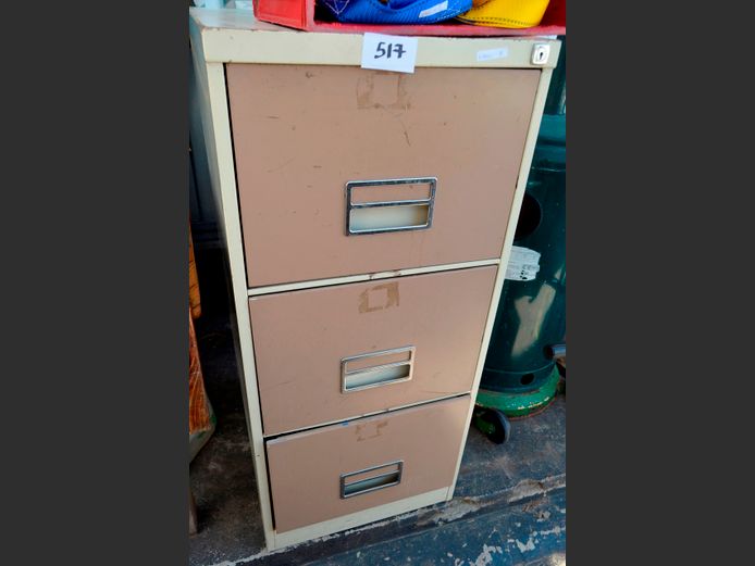 STEEL 2-TONE, 3-DRAWER FILING CABINET