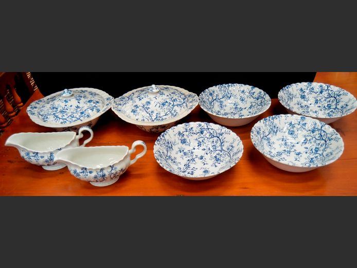 JOHNSON BROTHERS SOUP TUREEN, BOWLS & GRAVY BOAT [10-Pieces]