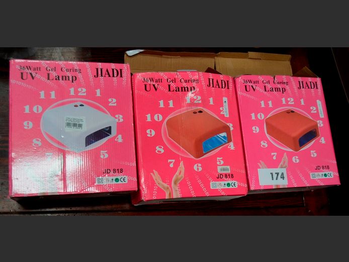 LOT: 3 x U.V. NAIL LAMPS [Switch on, faulty]