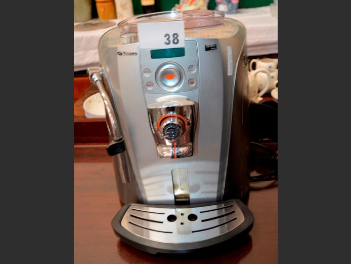 SAECO TELCA RING COFFEE MACHINE [Switches on, untested further, cover needed to grinder, needs a service]