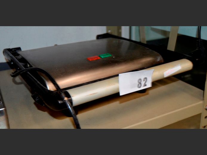 PLATINUM SANDWICH PRESS [Switches on, untested further]