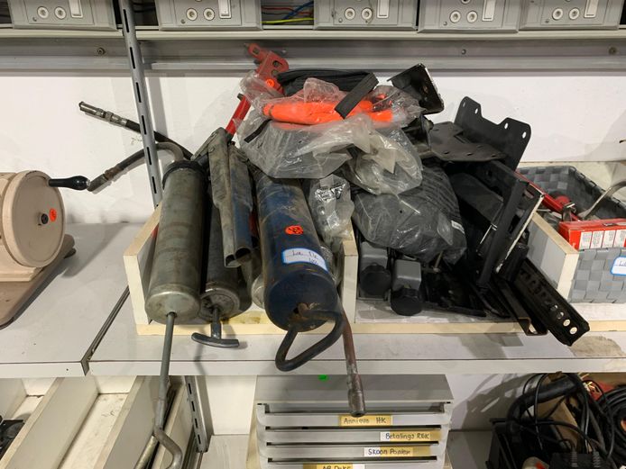 Grease Guns + Mixed Items 