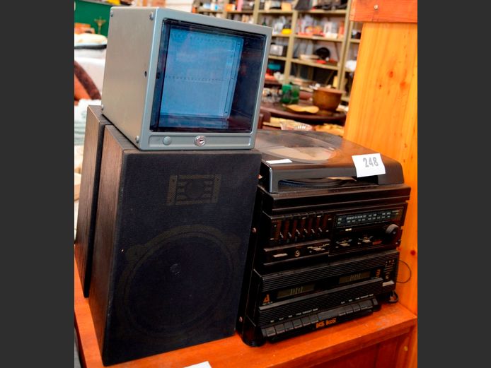 MERCURY BASS BOOST HI-FI WITH PAIR SPEAKERS [Untested]