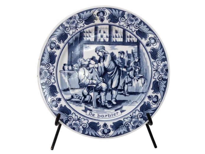 Delft Blue "De Barbier" Traditional Dutch Tradesmen Ceramic Plate