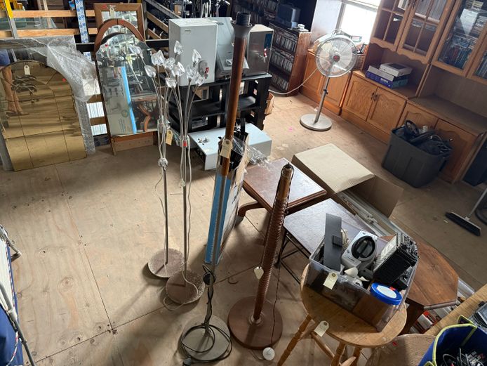 Tall Free Standing Light 