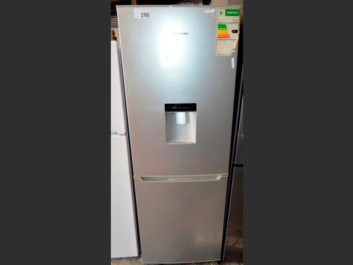 HISENSE METALLIC FINISH FRIDGE FREEZER WITH WATER DISPENSER [Getting cold, dented] [#: 409465320]