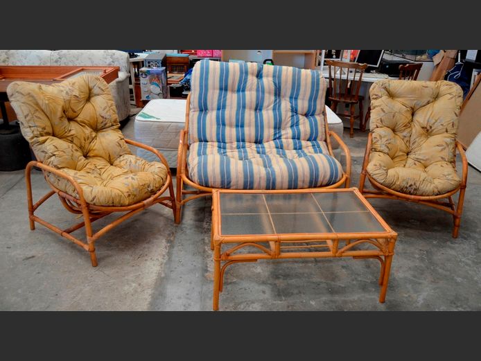 CANE 4-PIECE, 4-SEATER SUITE WITH CUSHIONS & MATCHING GLASS TOP COFFEE TABLE