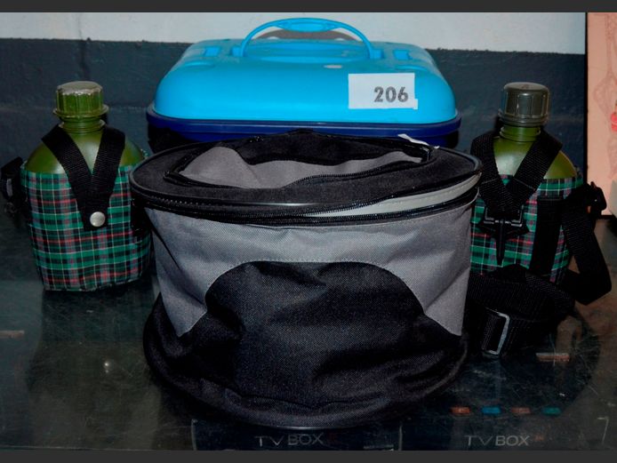 PORTABLE BRAAI IN BAG, FIELD FLASKS, etc