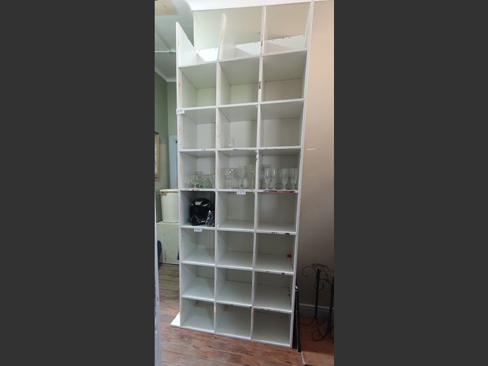 WHITE 24-CUBE SHELF, 100 x 40 x 260cm