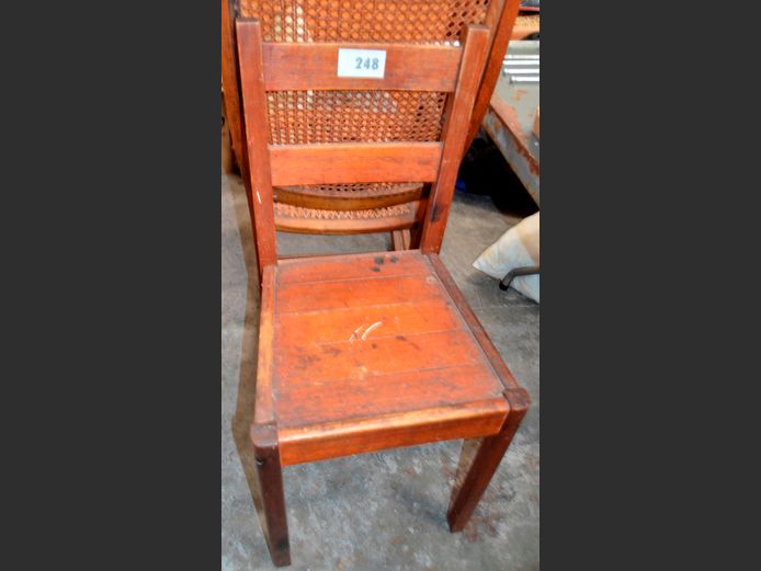 TEAK KITCHEN CHAIR