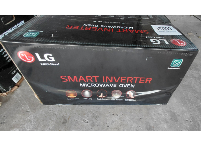 42 LITER LG SMART INVERTER MICROWAVE 