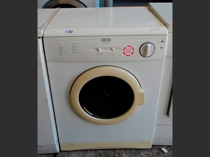 DEFY AUTODRY TUMBLE DRYER [Switches on, untested further]