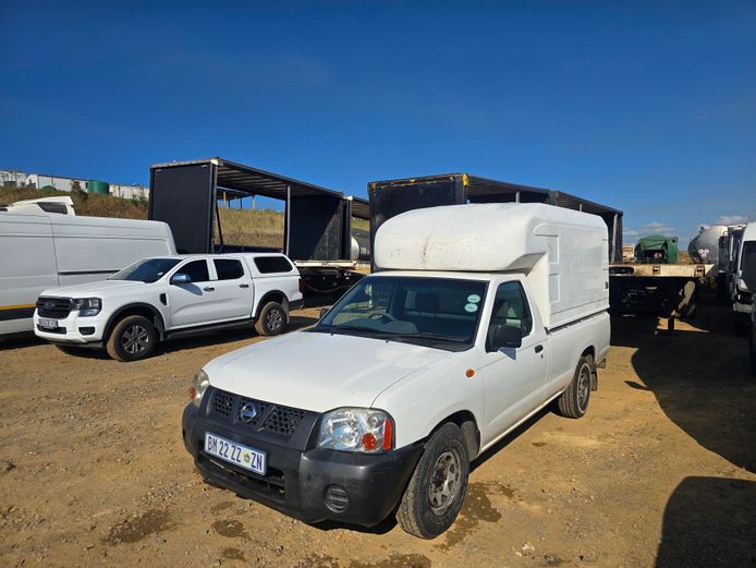 2017 NISSAN HARDBODY NP300 2.0i LWB P/U S/C