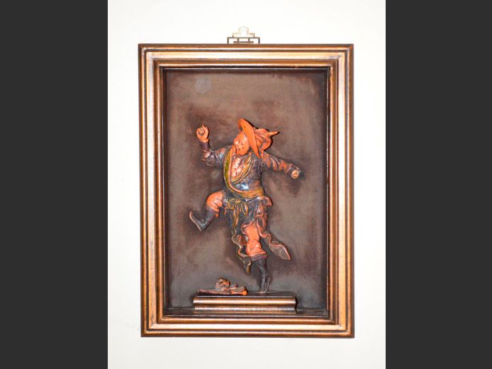 ANTIQUE CHINESE GLAZED POTTERY TANG STYLE WARRIOR, 45 x 33cm [In need of repairs, parts are there]