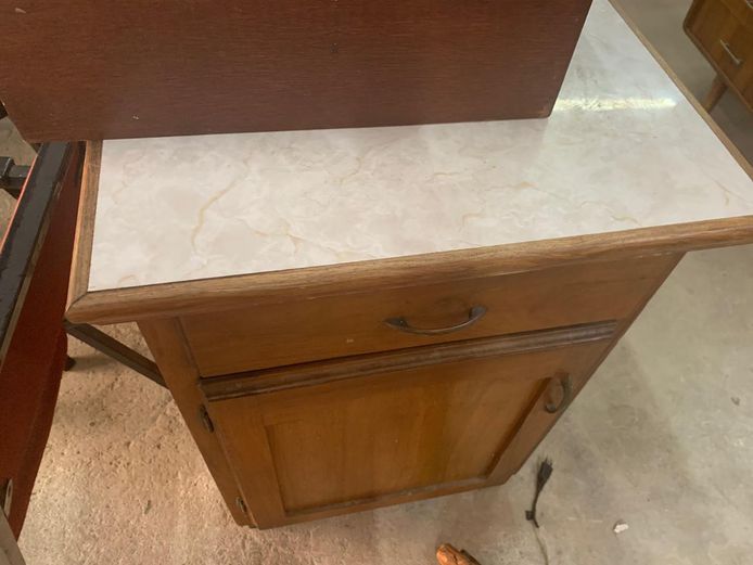 Cabinet with Drawer 