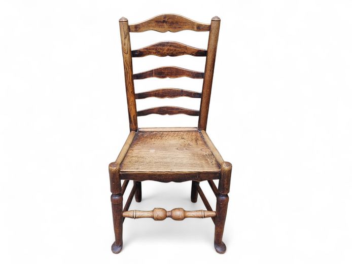 Antique American Colonial Ladder Back Wooden Chair