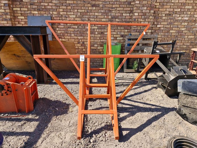 2 x Steel Frames (STC)