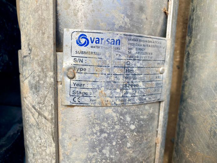 DOMPELPOMP 15 KW met pype