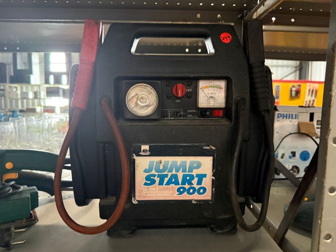 AutoGEAR Jump Start 12V Rechargeable Power Supply