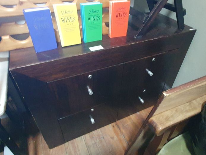 MAHOGANY FINISH 4-DRAWER FILER, 116 x 45 x 75cm