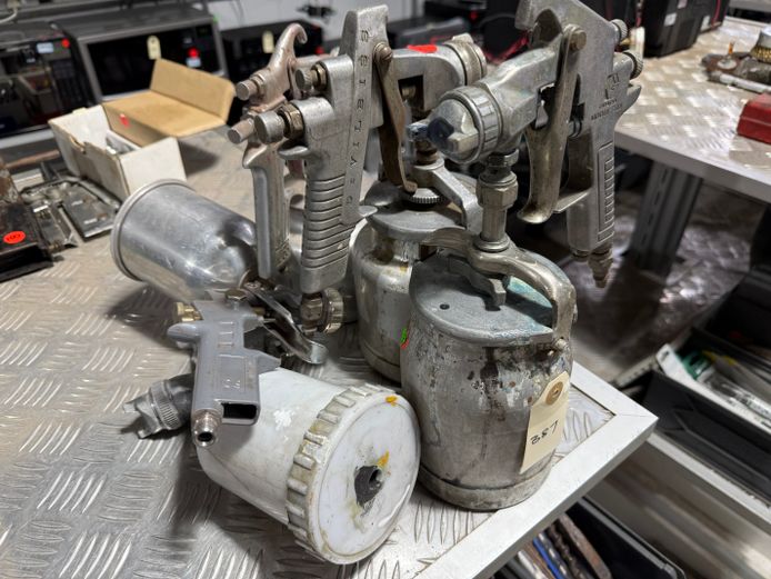 Lot of Spray Guns 