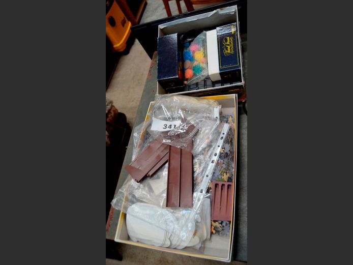 TRIVIAL PURSUIT, PUZZLE, etc [Unchecked]