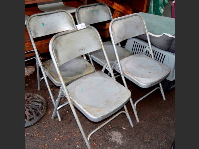 SET OF 4 GREY METAL FOLDING CHAIRS
