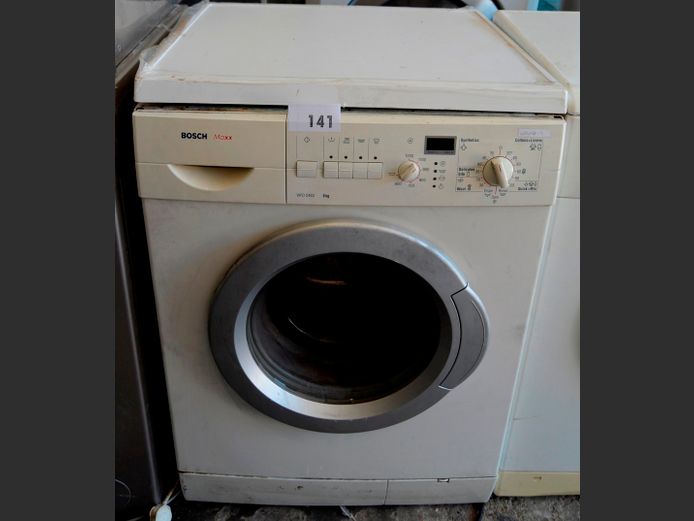 BOSCH MAXX 6kg FRONT LOADING WASHING MACHINE [Switches on, Untested further, no top cover]