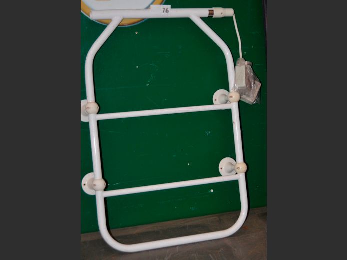 WHITE HEATED TOWEL RAIL, 79 x 52cm [Untested]