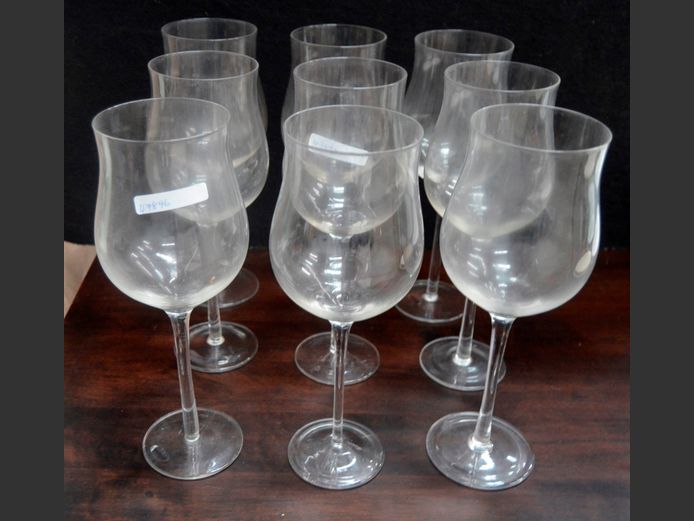 SET OF 9 RED WINE GLASSES