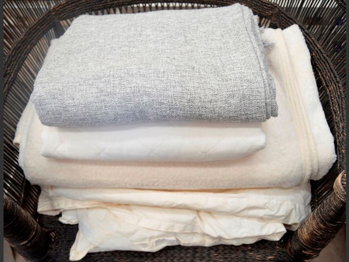DUVET INNER, FLEECY BLANKET, THROW, etc