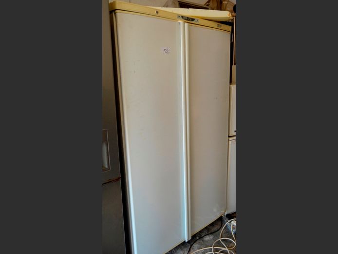 DEFY SIDE-BY-SIDE FRIDGE FREEZER [Getting cold]